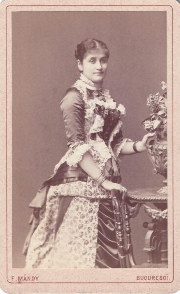 Portret de atelier București, sfârșit de secol XIX