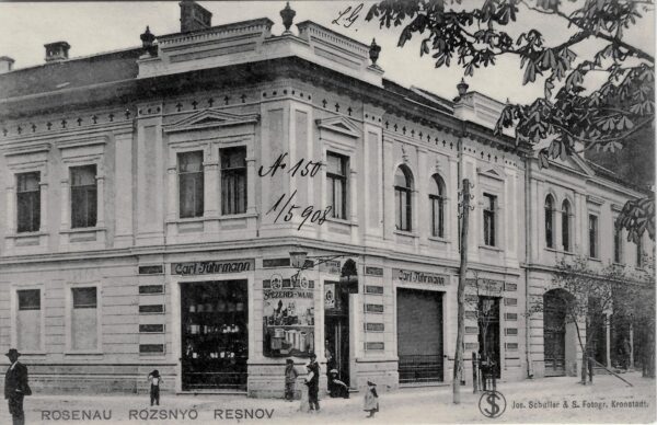 Râșnov, Rosenau, magazin